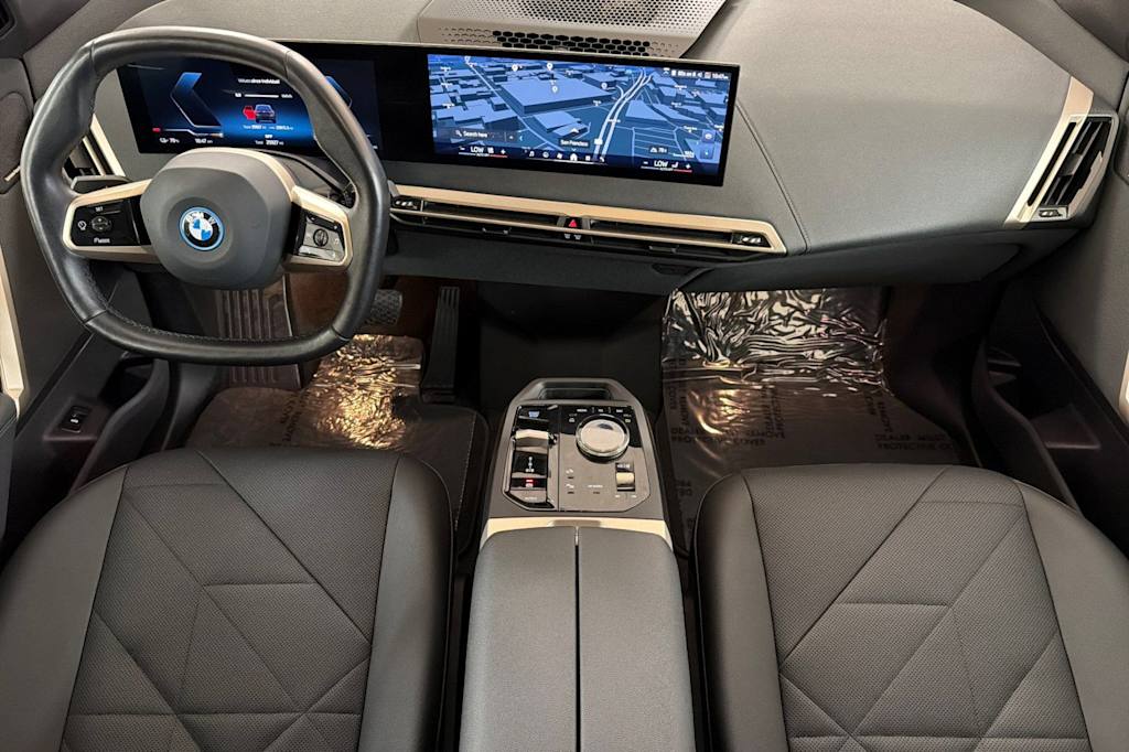 Thumbnail: 2024 BMW iX - 2