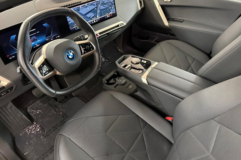 Thumbnail: 2024 BMW iX - 9