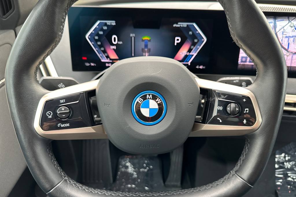 Thumbnail: 2022 BMW iX - 25
