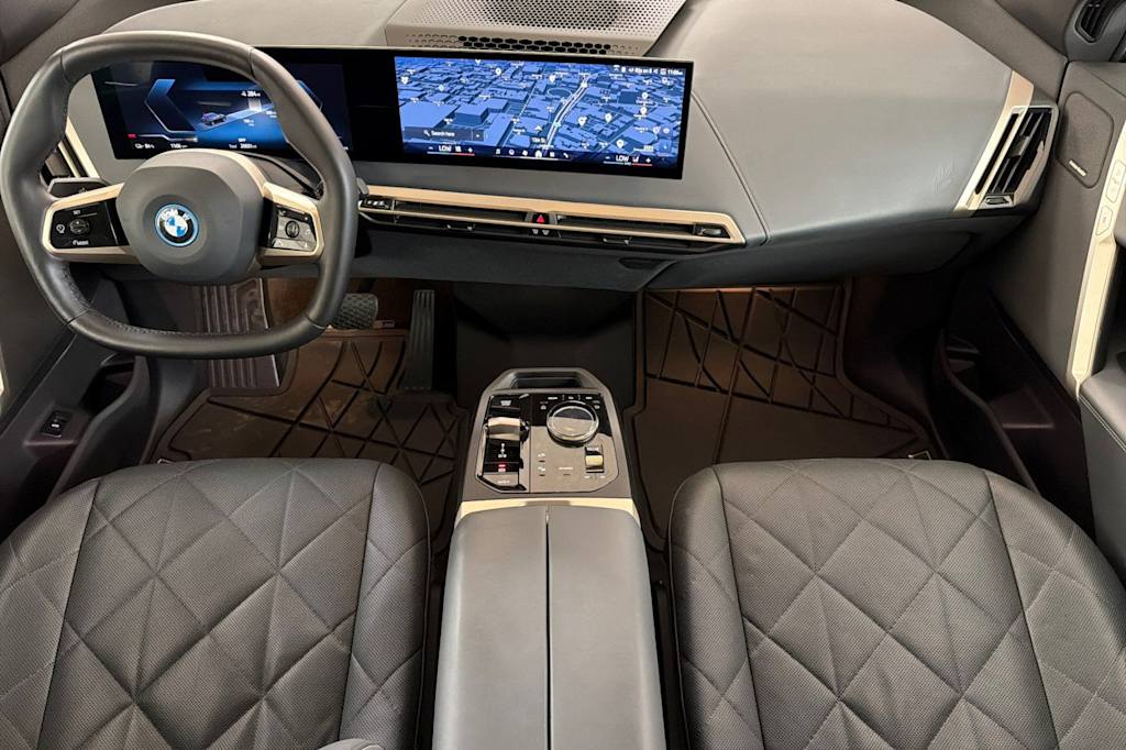 Thumbnail: 2024 BMW iX - 2