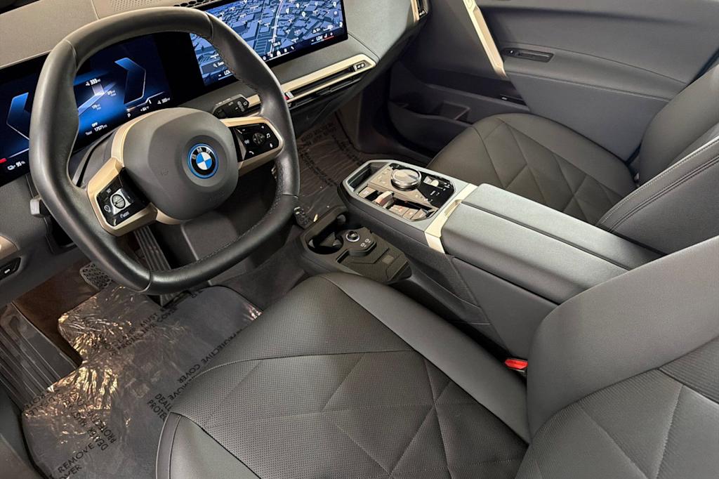Thumbnail: 2024 BMW iX - 9