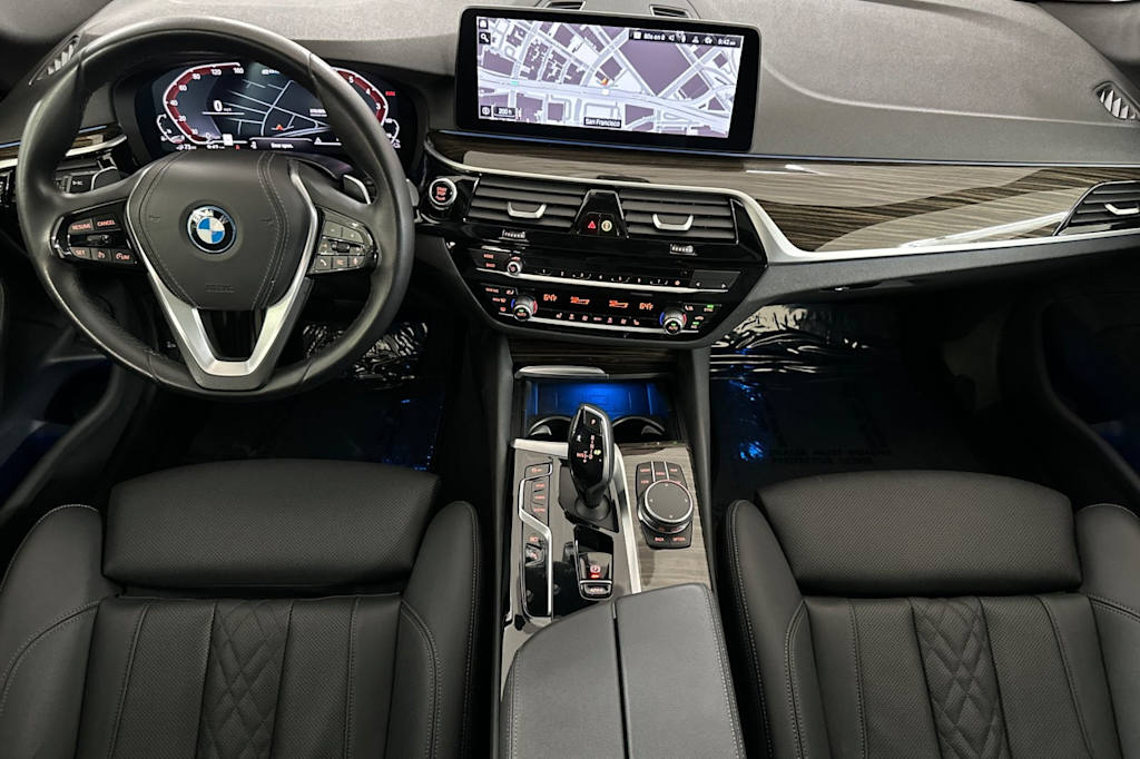 Thumbnail: 2023 BMW 5 Series - 2