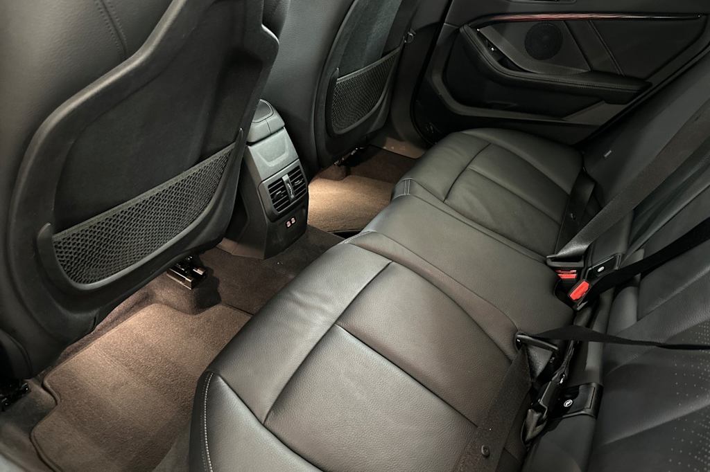 Thumbnail: 2021 BMW 2 Series - 10