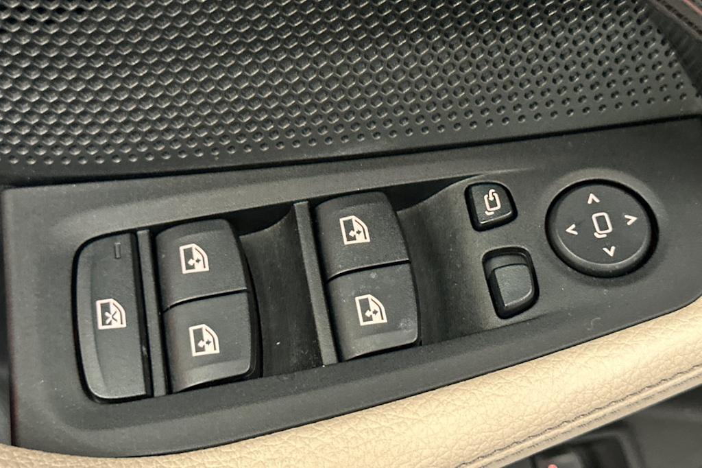 Thumbnail: 2021 BMW 2 Series - 20