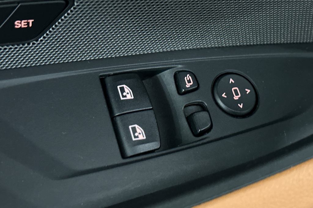 Thumbnail: 2021 BMW 4 Series - 21