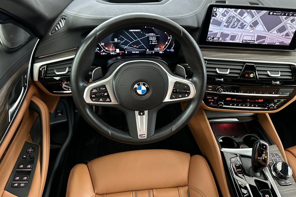 2023 BMW 5 Series 550i 11