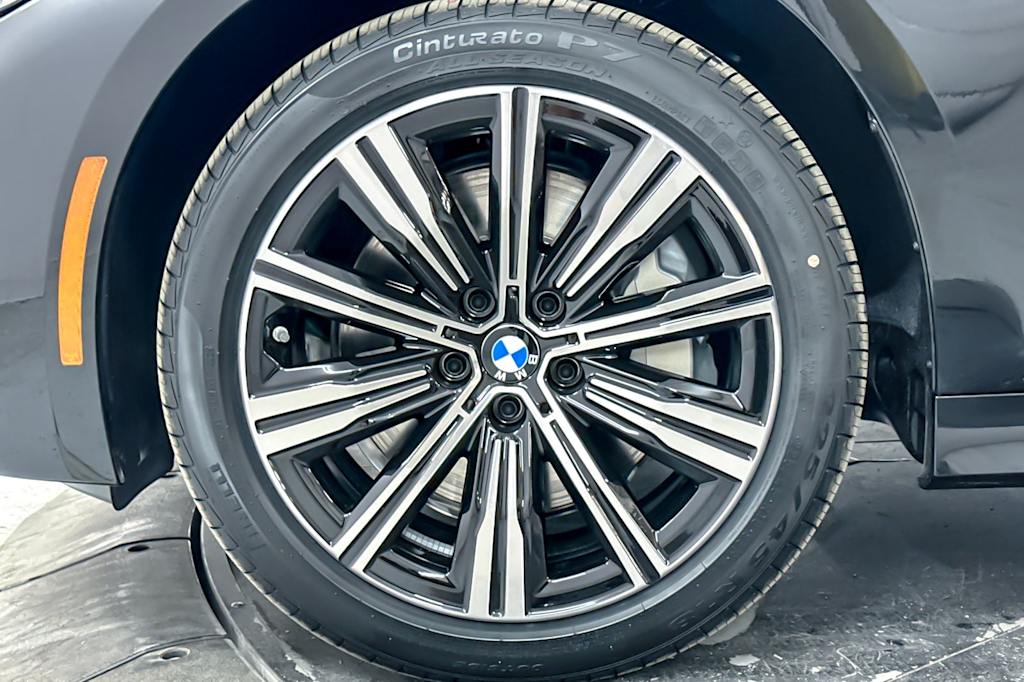 Thumbnail: 2026 BMW 3 Series - 8