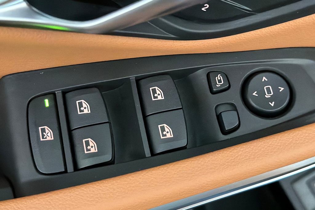 Thumbnail: 2026 BMW 3 Series - 20
