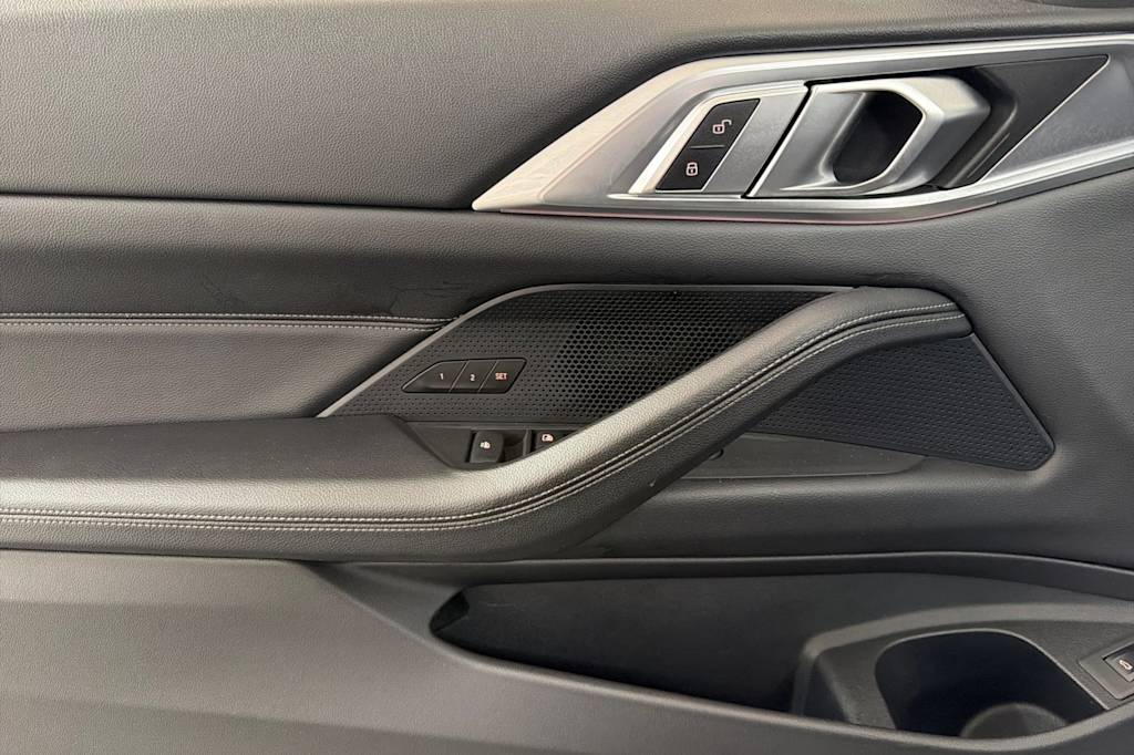 Thumbnail: 2023 BMW 4 Series - 21