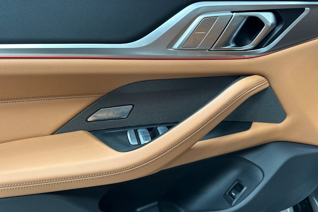 Thumbnail: 2025 BMW 4 Series - 22