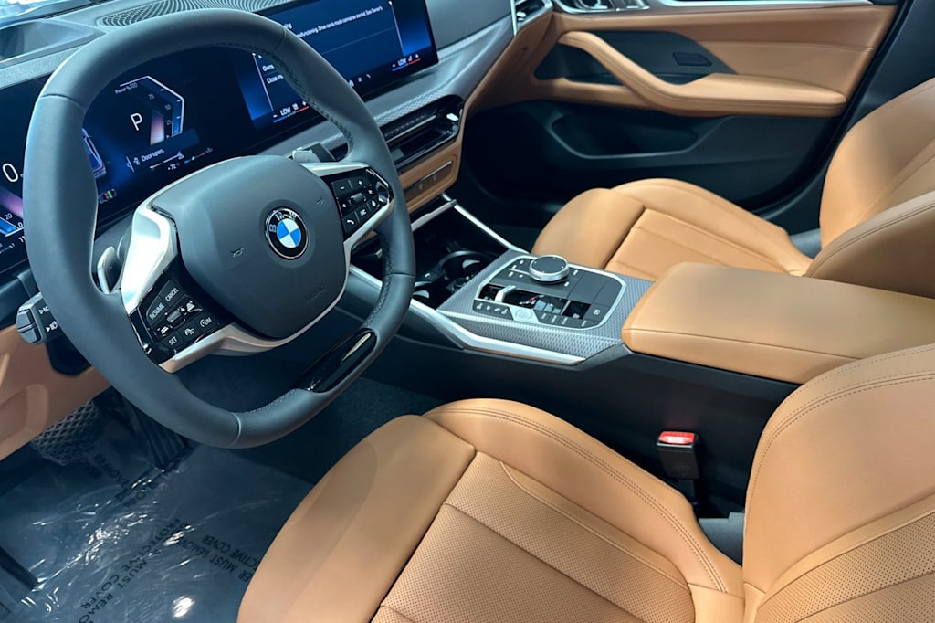 Thumbnail: 2025 BMW 4 Series - 9