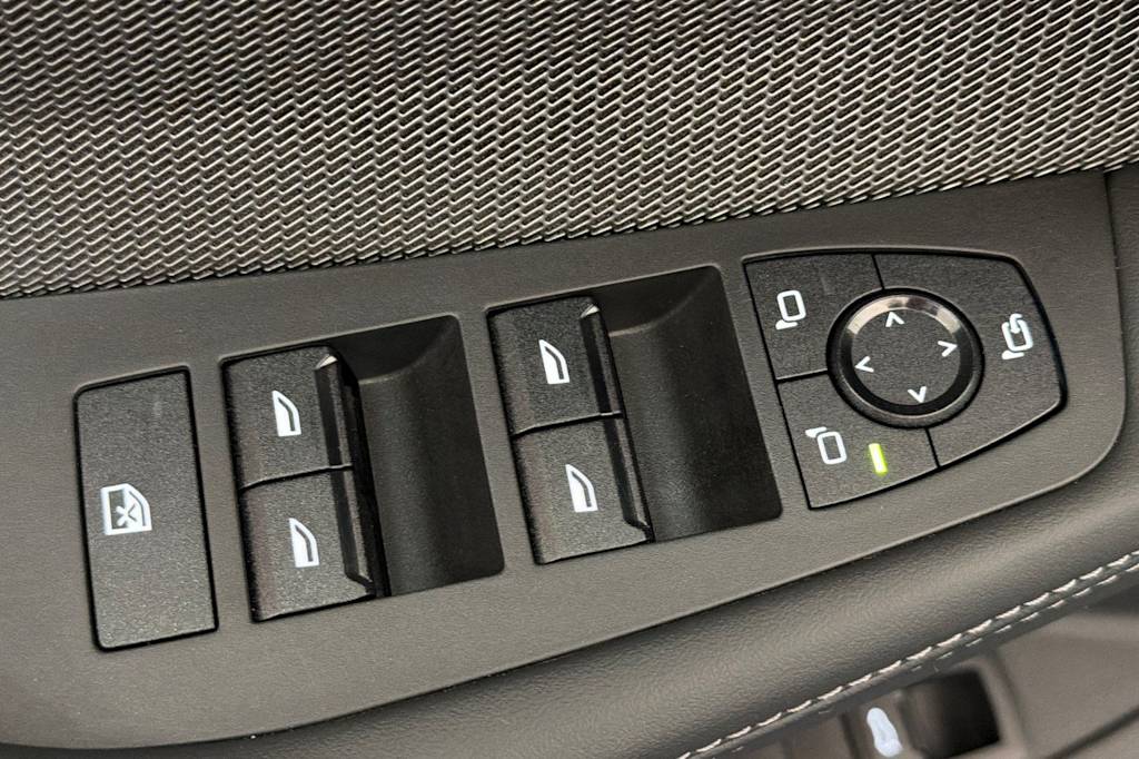 Thumbnail: 2025 BMW 2 Series - 21