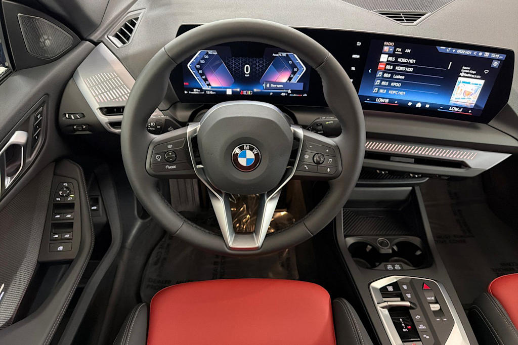 Thumbnail: 2025 BMW 2 Series - 11