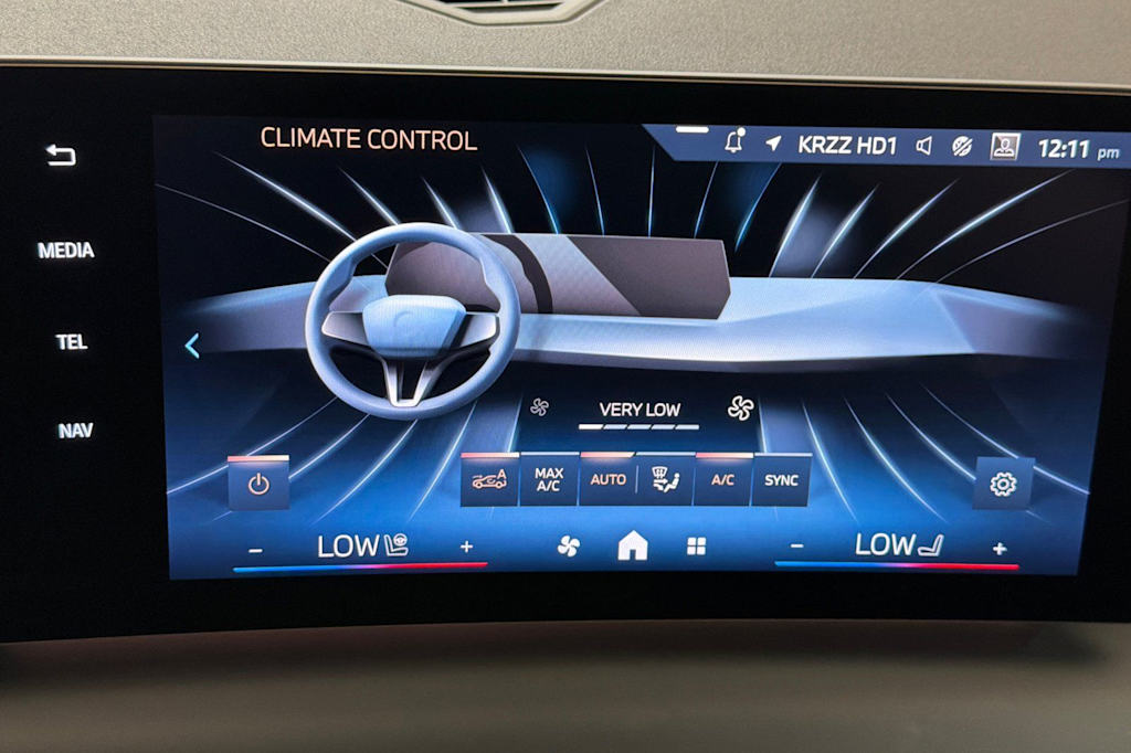 Thumbnail: 2025 BMW 2 Series - 24