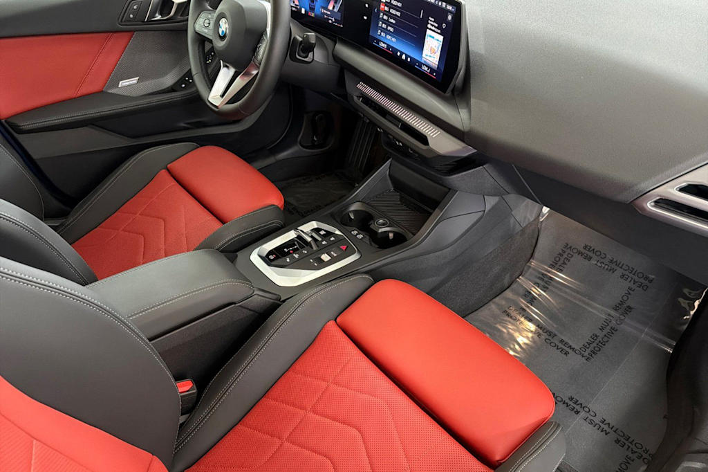 Thumbnail: 2025 BMW 2 Series - 12