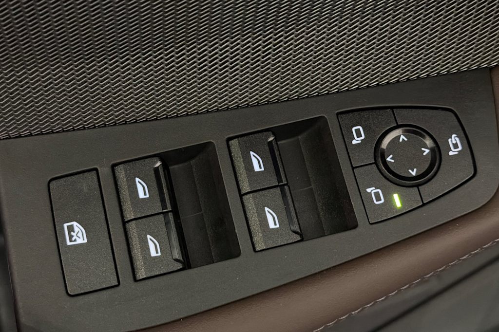 Thumbnail: 2025 BMW 2 Series - 21