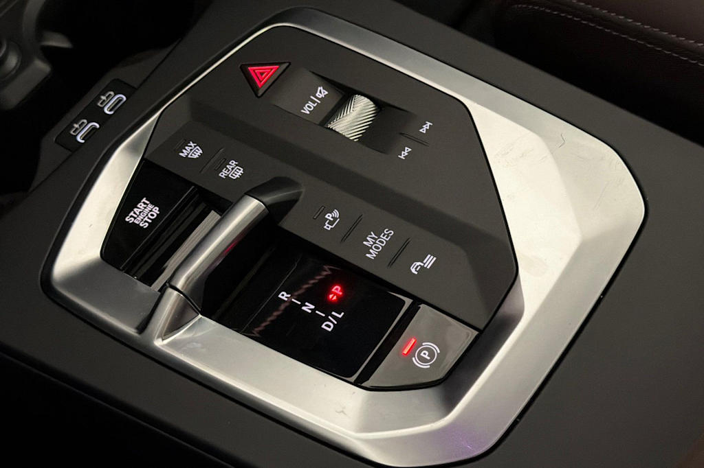 Thumbnail: 2025 BMW 2 Series - 14