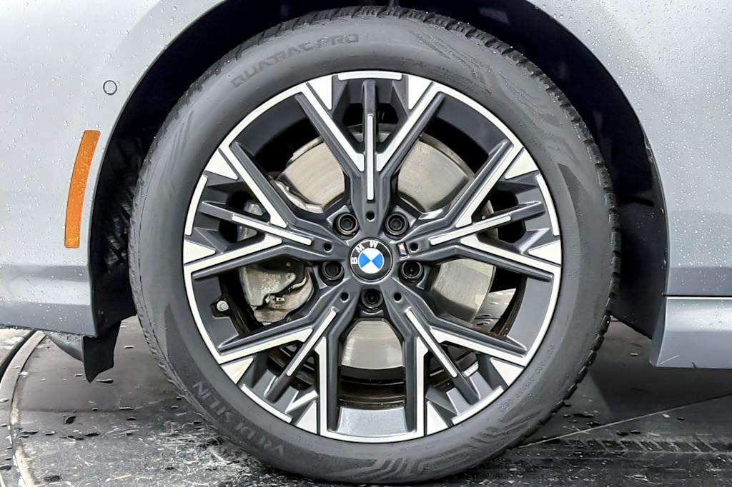 Thumbnail: 2025 BMW 2 Series - 8