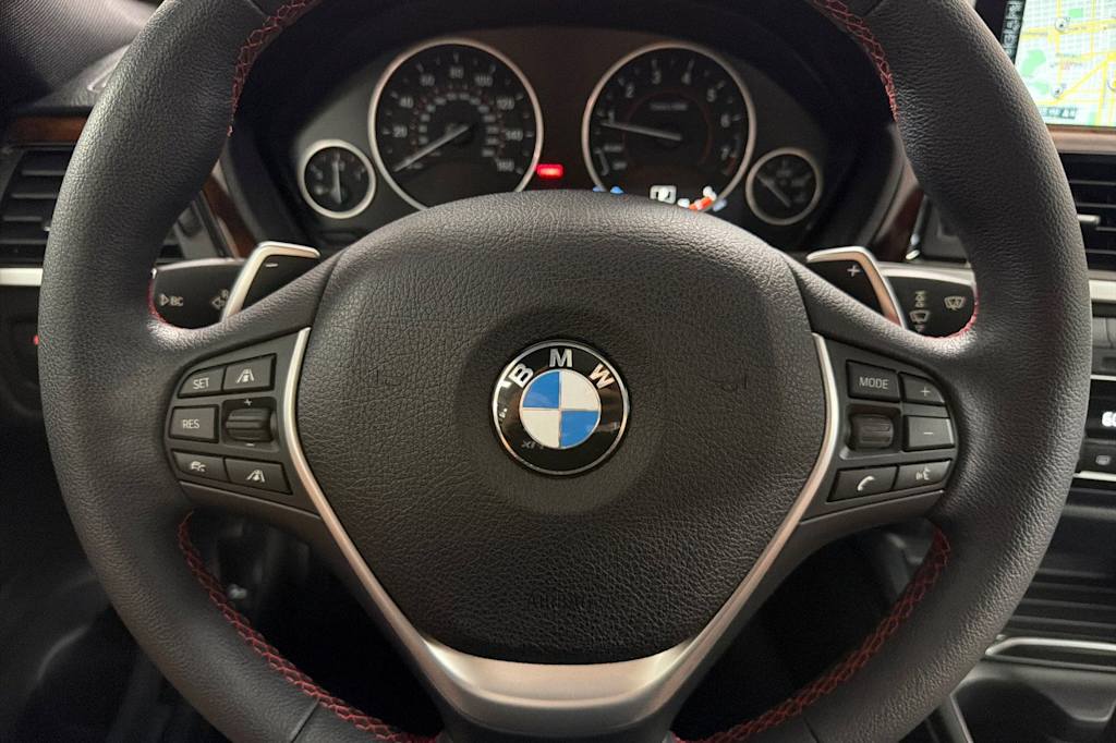 Thumbnail: 2016 BMW 4 Series - 26