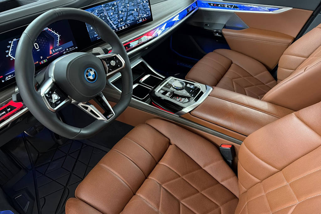 Thumbnail: 2025 BMW 7 Series - 9