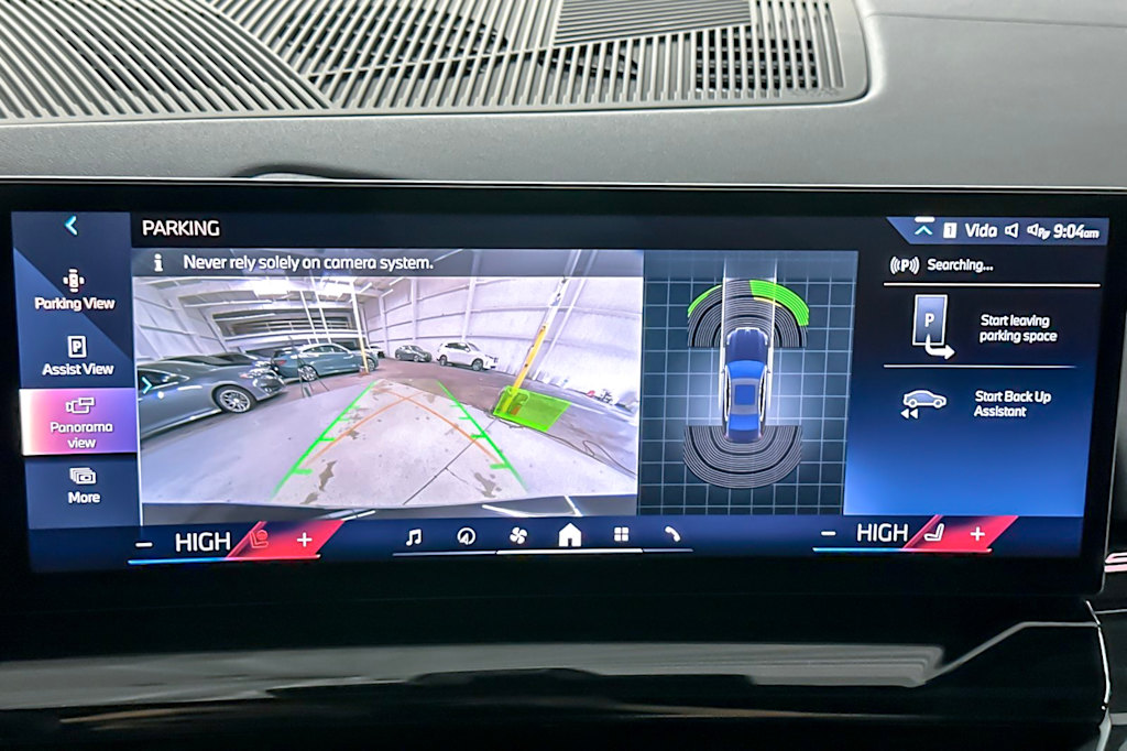 Thumbnail: 2025 BMW 5 Series - 24