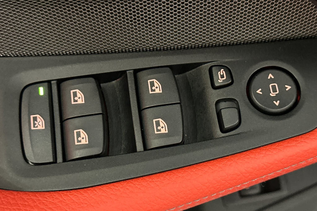 Thumbnail: 2024 BMW 2 Series - 20