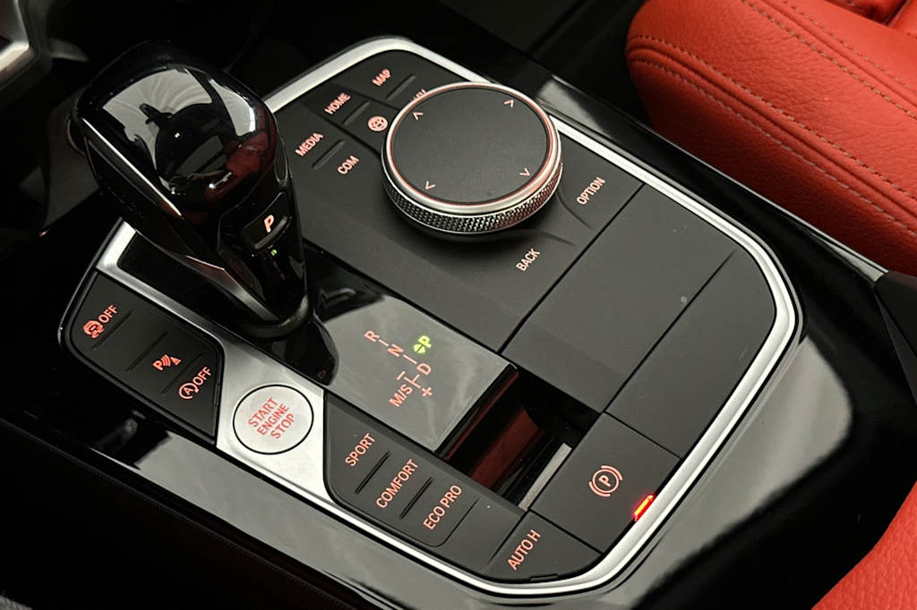 Thumbnail: 2024 BMW 2 Series - 13