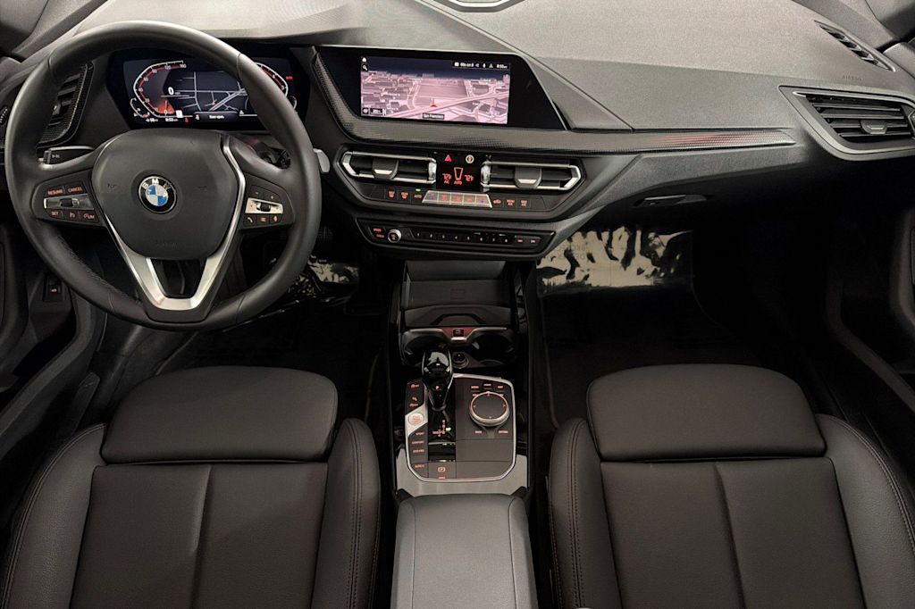 Thumbnail: 2023 BMW 2 Series - 2