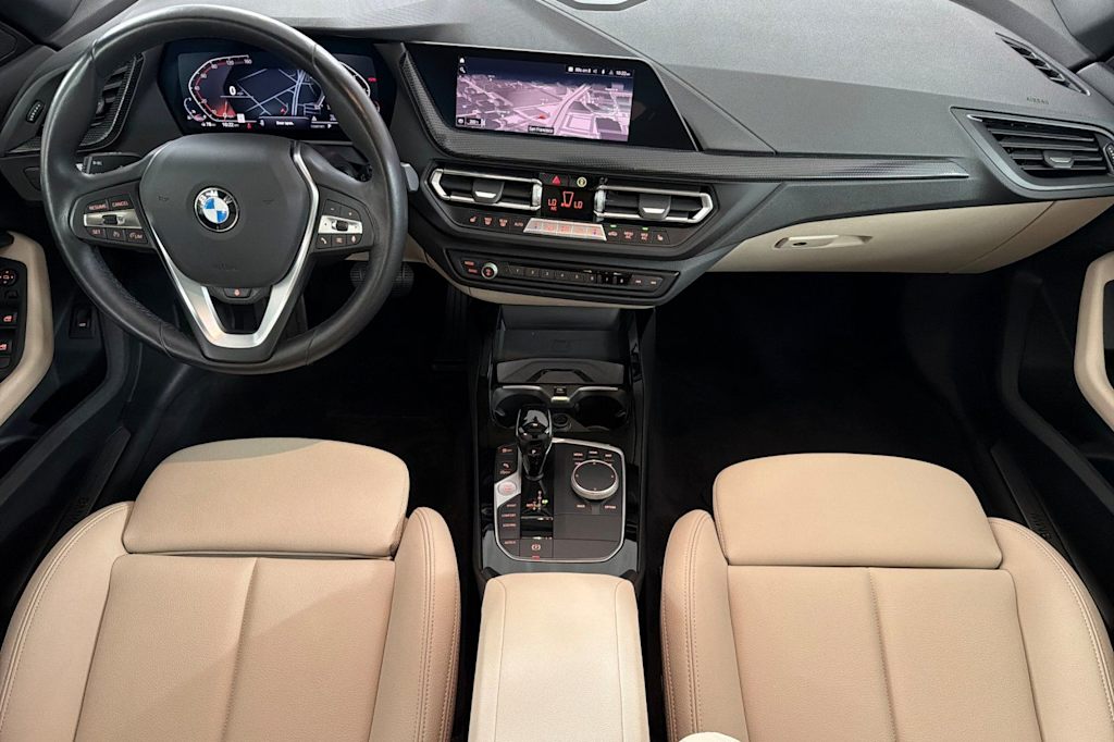 Thumbnail: 2023 BMW 2 Series - 2