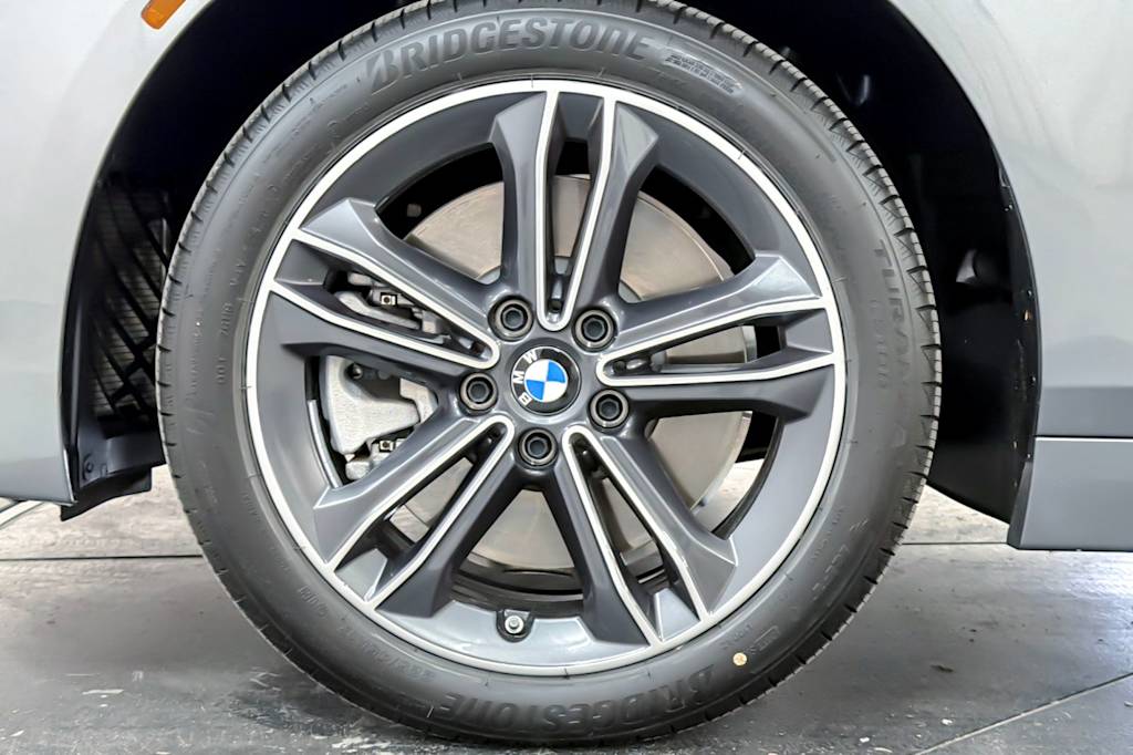 Thumbnail: 2023 BMW 2 Series - 8