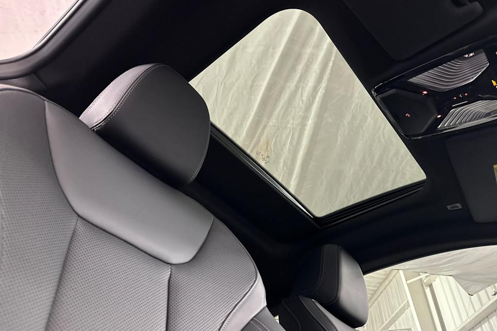 Thumbnail: 2023 BMW 4 Series - 21