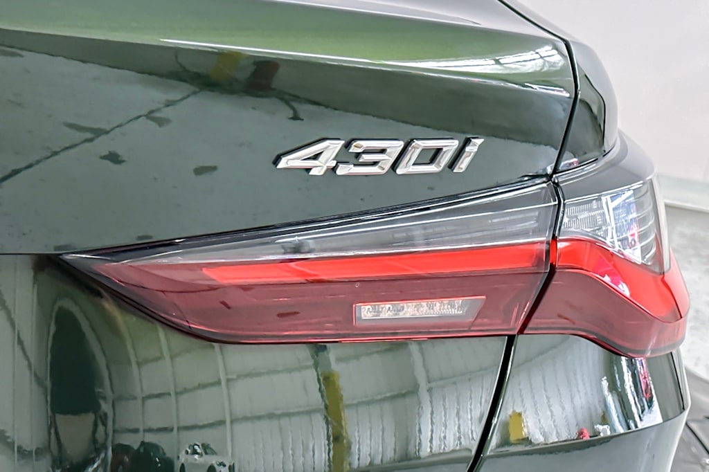 Thumbnail: 2022 BMW 4 Series - 26