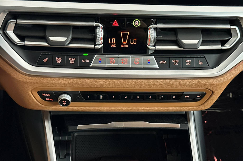 Thumbnail: 2022 BMW 4 Series - 23