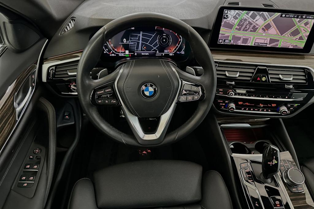 2022 BMW 5 Series 530i 10