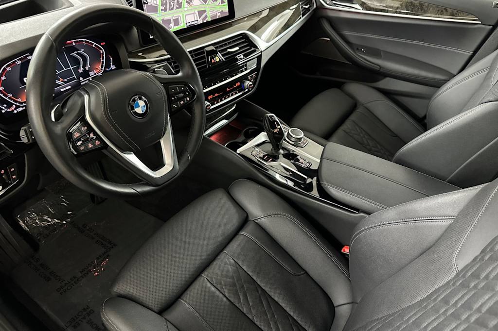 2022 BMW 5 Series 530i 9