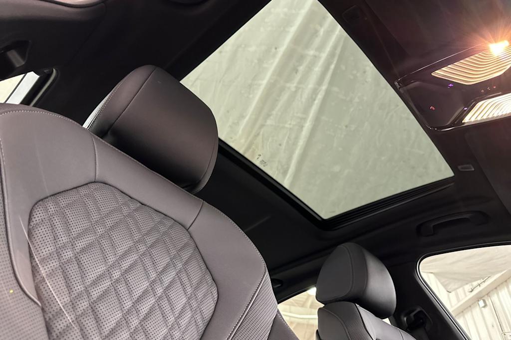 2023 BMW 5 Series 540i 22