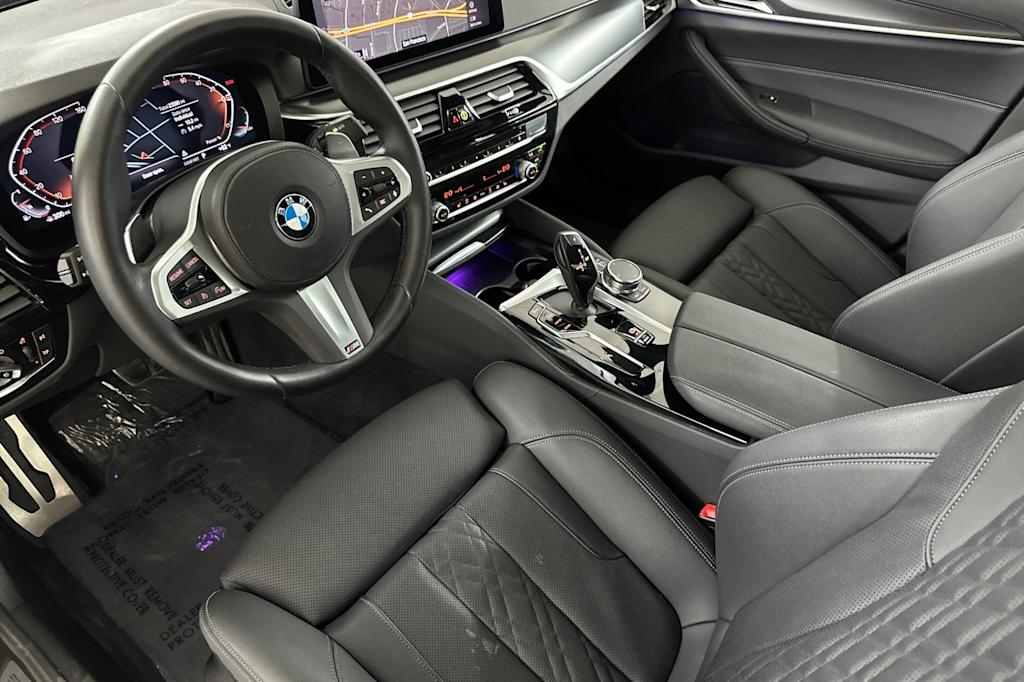 2023 BMW 5 Series 540i 9