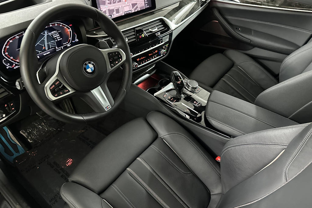 Thumbnail: 2023 BMW 5 Series - 8