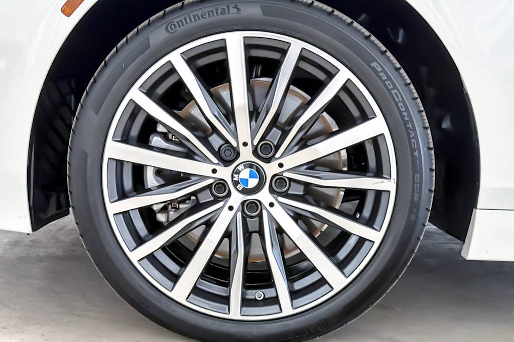 Thumbnail: 2023 BMW 2 Series - 8