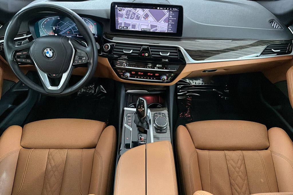 Thumbnail: 2023 BMW 5 Series - 2