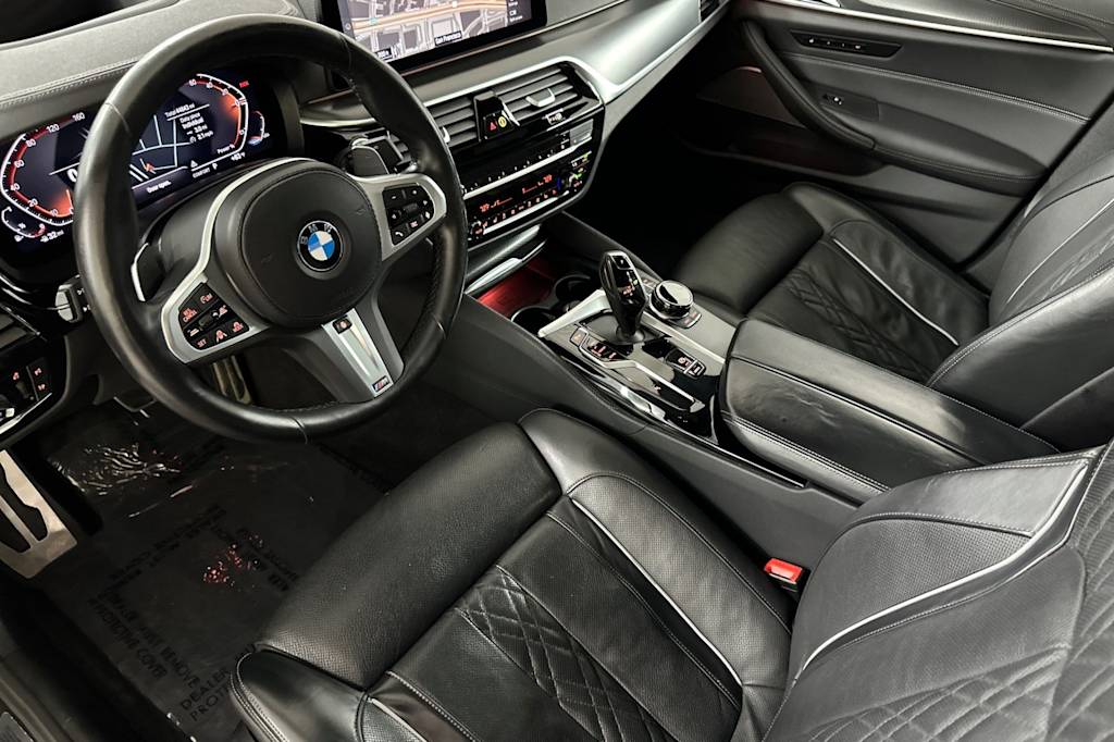 Thumbnail: 2023 BMW 5 Series - 8