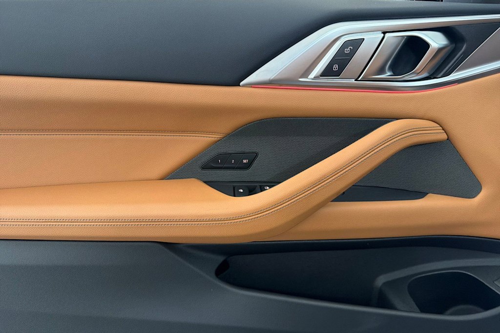 Thumbnail: 2025 BMW 4 Series - 21