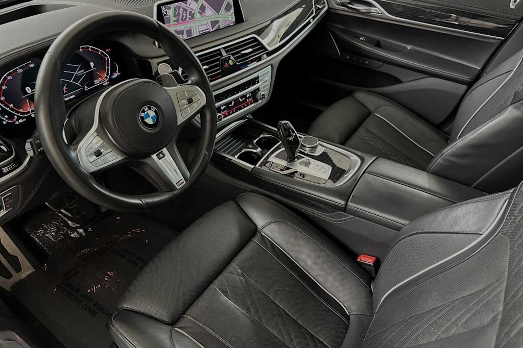 2022 BMW 7 Series 740i 8