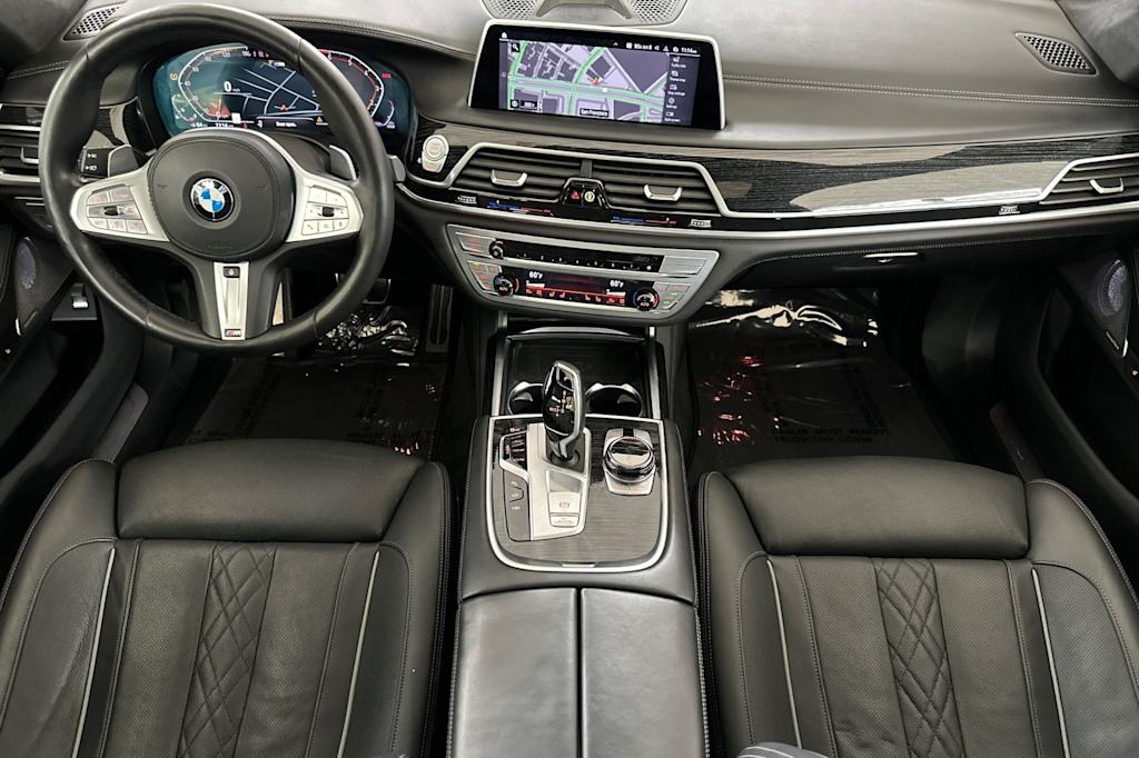 Thumbnail: 2022 BMW 7 Series - 2