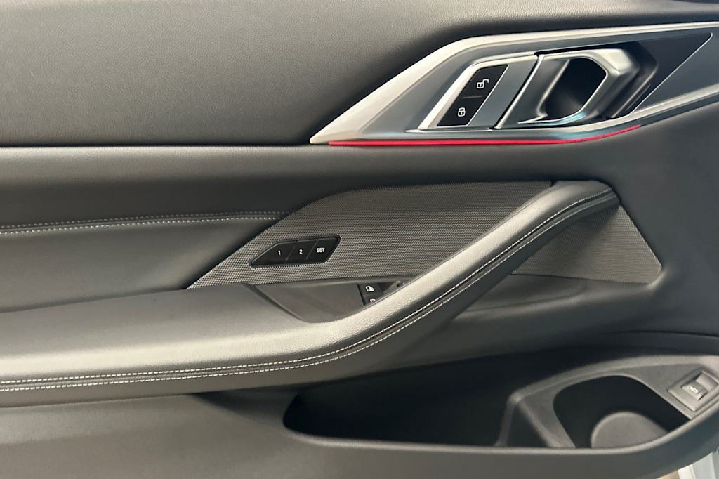 Thumbnail: 2023 BMW 4 Series - 21