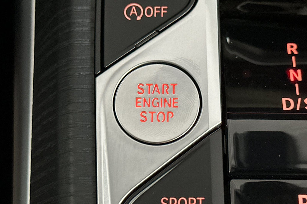 Thumbnail: 2025 BMW 4 Series - 26