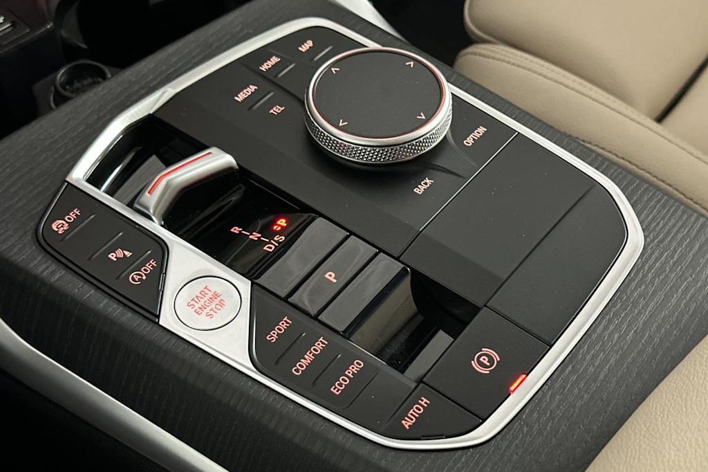 Thumbnail: 2025 BMW 4 Series - 14