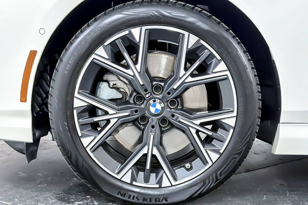 Thumbnail: 2026 BMW 2 Series - 8