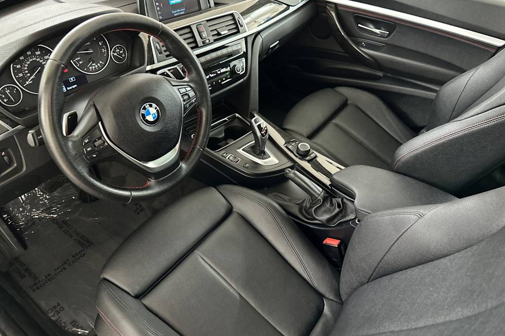 Thumbnail: 2018 BMW 3 Series - 8