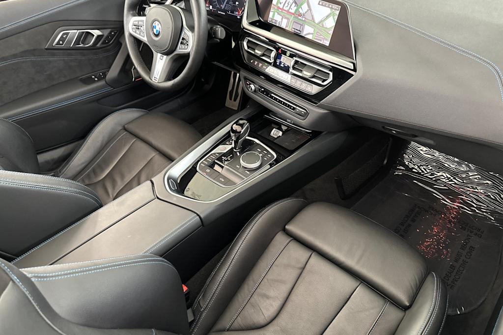 Thumbnail: 2022 BMW Z4 - 10
